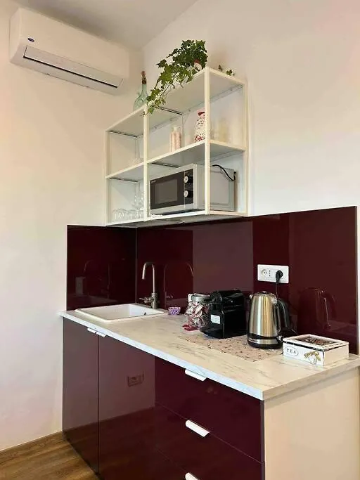 Aurora'S Home Bari